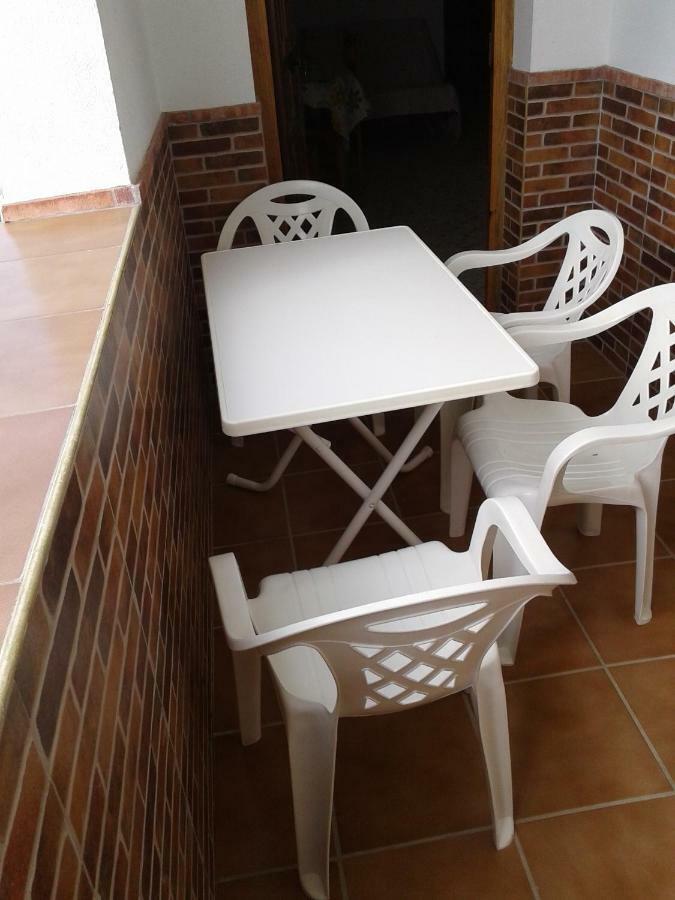 La Era Apartment Tarifa Luaran gambar